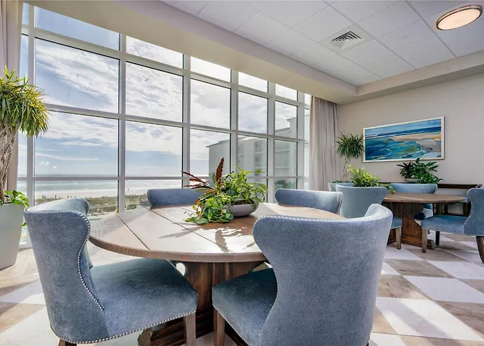 Phoenix Gulf Towers 2606 Apartment